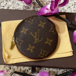 Louis Vuitton Round Coin Pouch